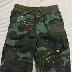 Camouflage Kids Shorts with Paint Splatter